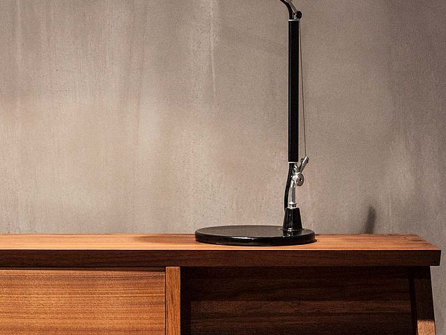 Tischleuchte Tolomeo Micro Glossy Black von Artemide